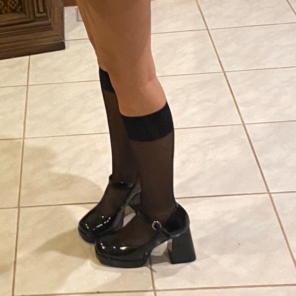 steve madden patent mary jane’s - Picture 5 of 5